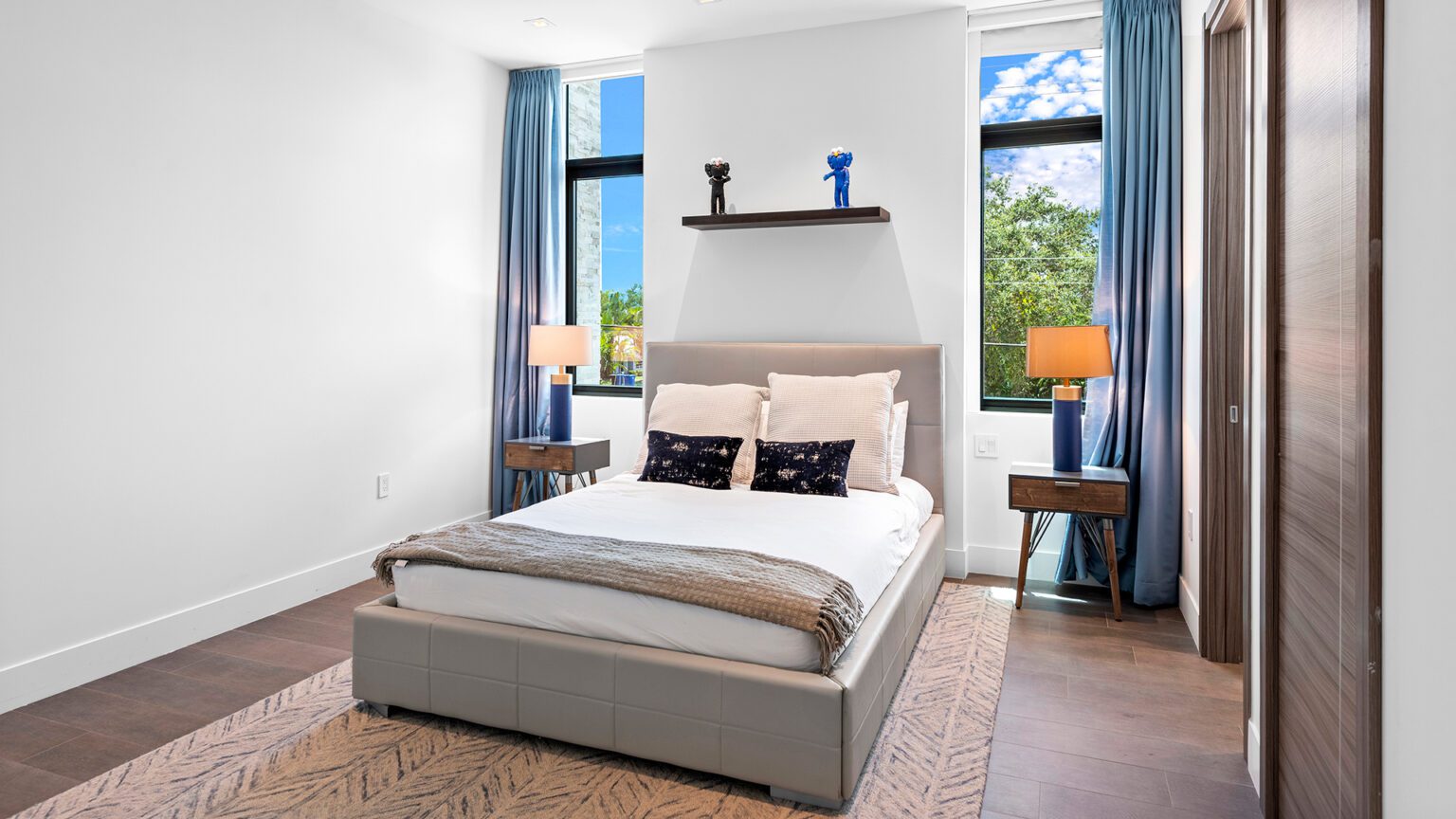 Room1-Cora-Mansion